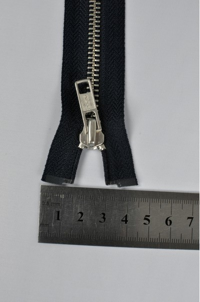 ZIP072  2號拉鏈  成衣單頭拉鏈款式  白銅牙拉鏈  開尾拉鏈  不設單獨拉鍊訂購 正面照